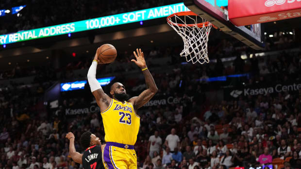 lebron james kyle lowry miami heat